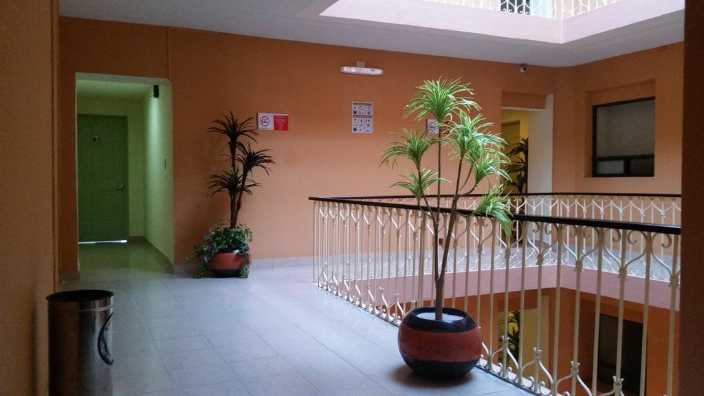 Hotel Posada Guadalupe ปวยบลา ภายนอก รูปภาพ